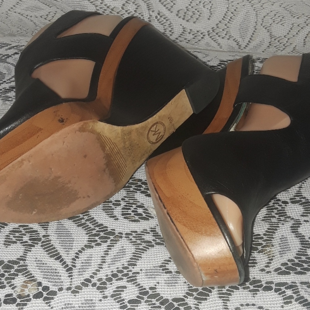 Michael Kors Wedges - Picture 3 of 8